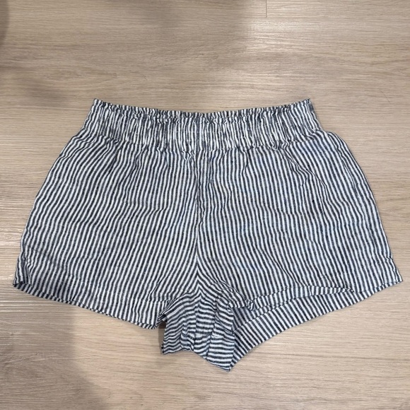 Reformation Black and White Striped High Waist Shorts - Picture 1 of 2